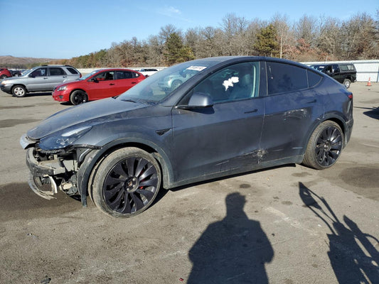 2022 TESLA MODEL Y  VIN:7SAYGDEF5NF338301