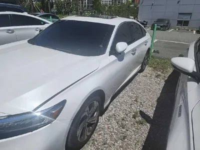 2018 Honda Accord VIN: