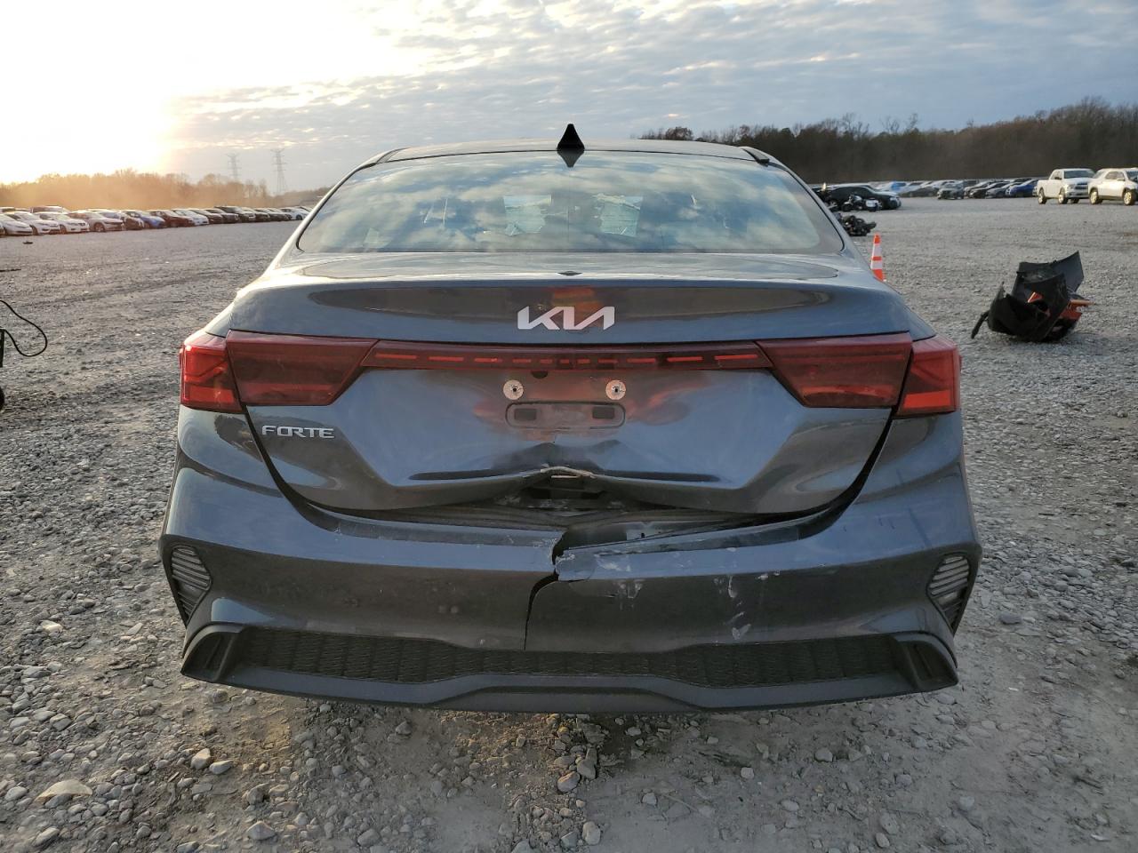 2023 KIA FORTE LX VIN:3KPF24AD2PE655162