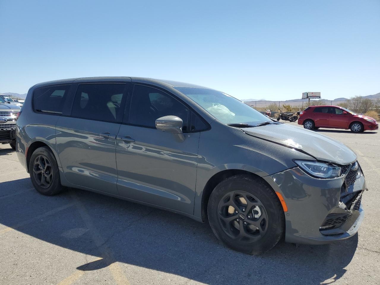 2022 CHRYSLER PACIFICA HYBRID TOURING L VIN:2C4RC1L74NR200731