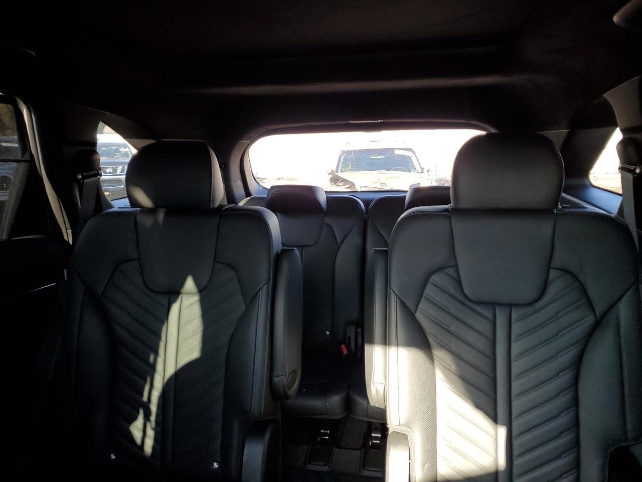 2024 KIA SORENTO SX VIN:5XYRKDJFXRG302320