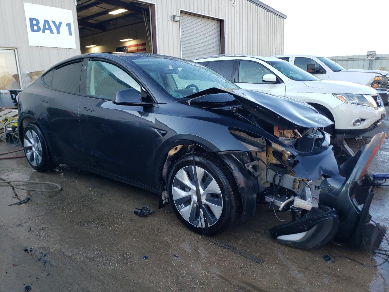 2024 TESLA MODEL Y  VIN:7SAYGDED3RF051964