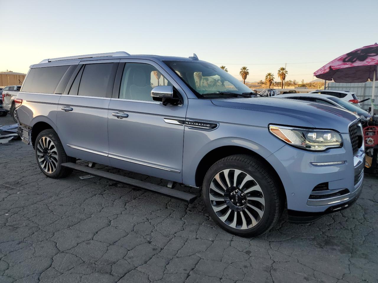 2023 LINCOLN NAVIGATOR L BLACK LABEL VIN:5LMJJ3TG8PEL11712