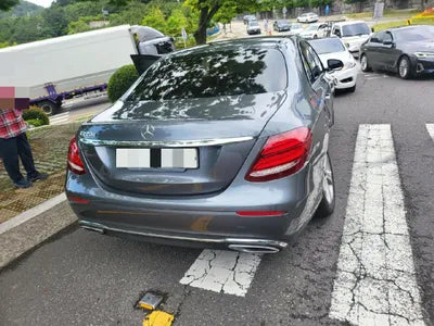 2018 Mercedes-Benz E 220 WDDZF0EB0JA484754 VIN:WDDZF0EB0JA484754