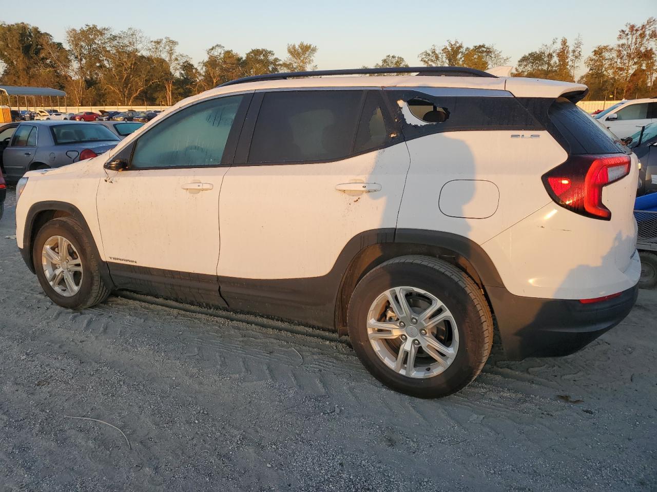 2022 GMC TERRAIN SLE VIN:3GKALMEV9NL246342