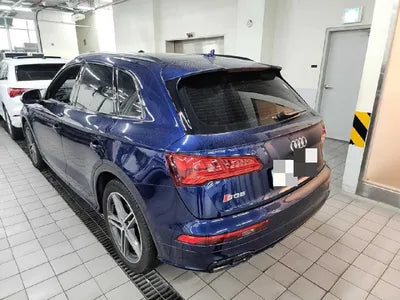 2020 Audi SQ5 VIN: