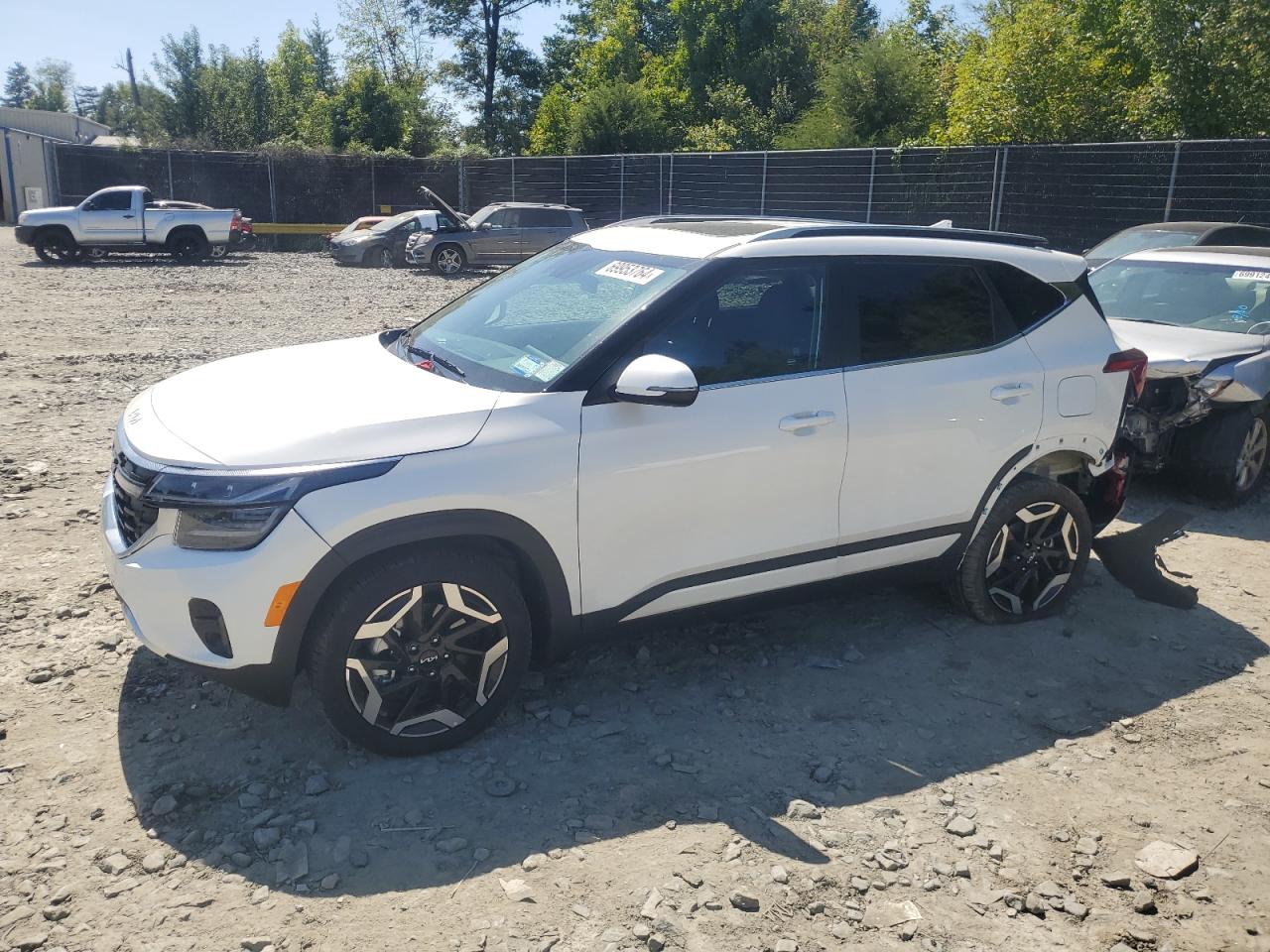 2024 KIA SELTOS SX VIN:KNDETCA70R7569087