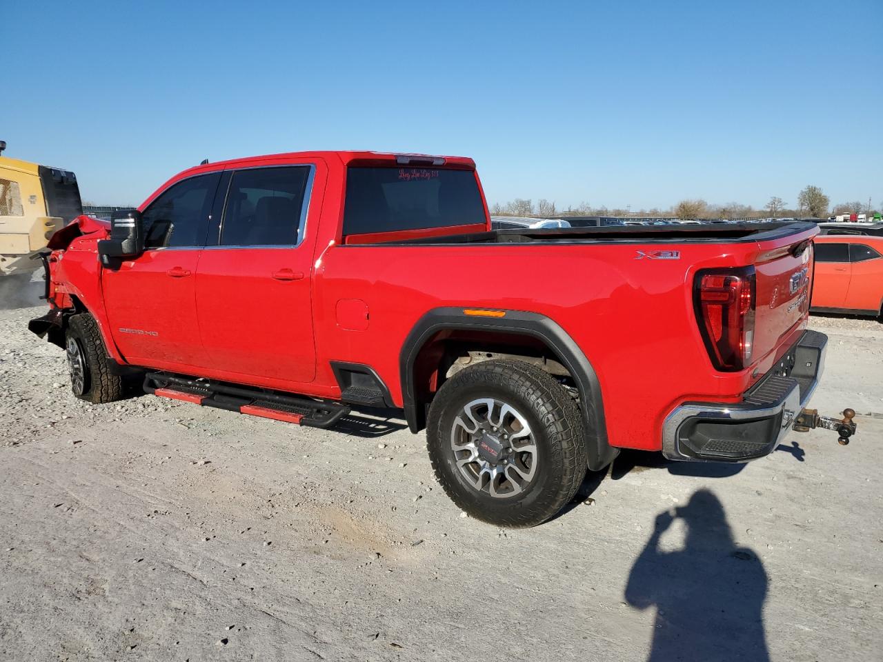 2022 GMC SIERRA K2500 SLE VIN:1GT49ME78NF223380