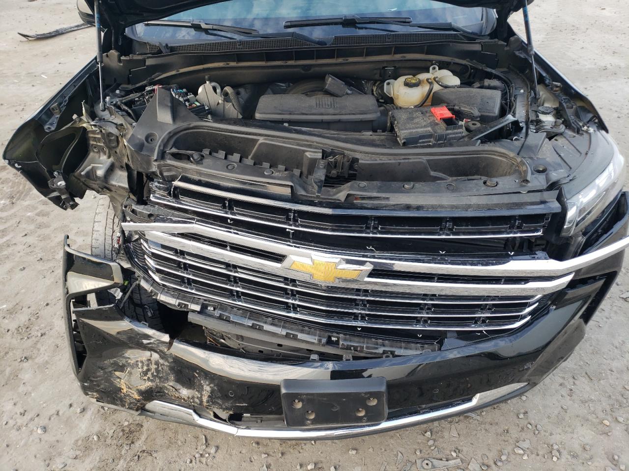 2022 CHEVROLET SUBURBAN K1500 LT VIN:1GNSKCKD0NR358486