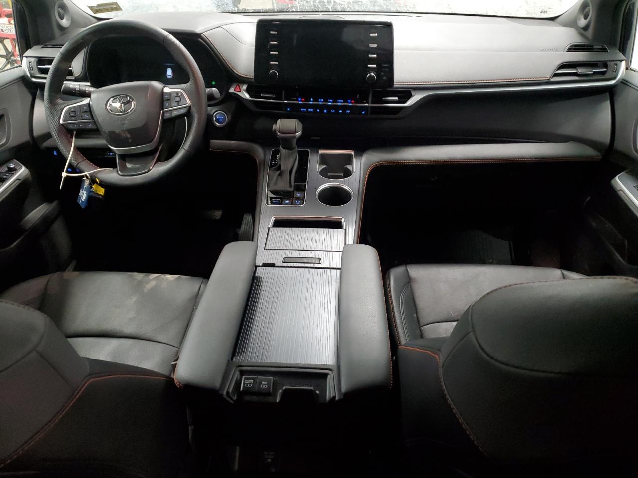 2024 TOYOTA SIENNA XSE VIN:5TDDSKFC2RS117341