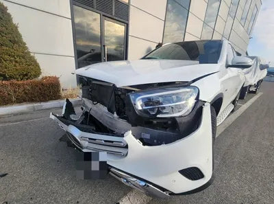 2020 Mercedes-Benz GLC 300 VIN: