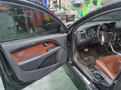 2016 Volvo S80 YV1AS73BDG1197152 VIN:YV1AS73BDG1197152