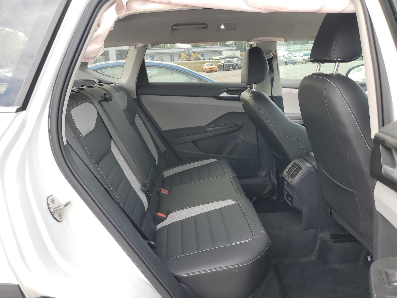 2022 VOLKSWAGEN TAOS SEL VIN:3VV2X7B2XNM098892