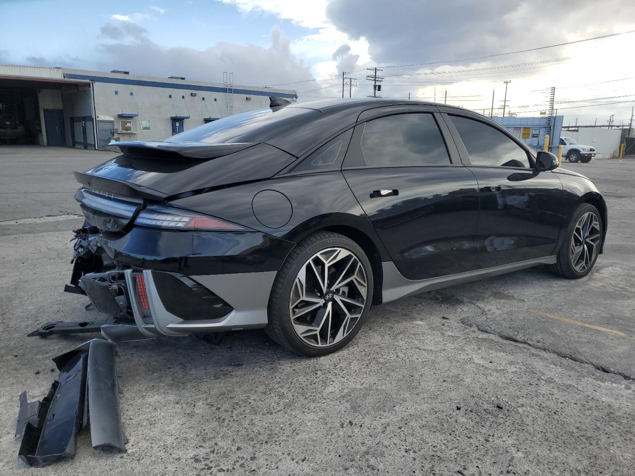 2024 HYUNDAI IONIQ 6 SEL VIN:WMWSV3C58BTY14334