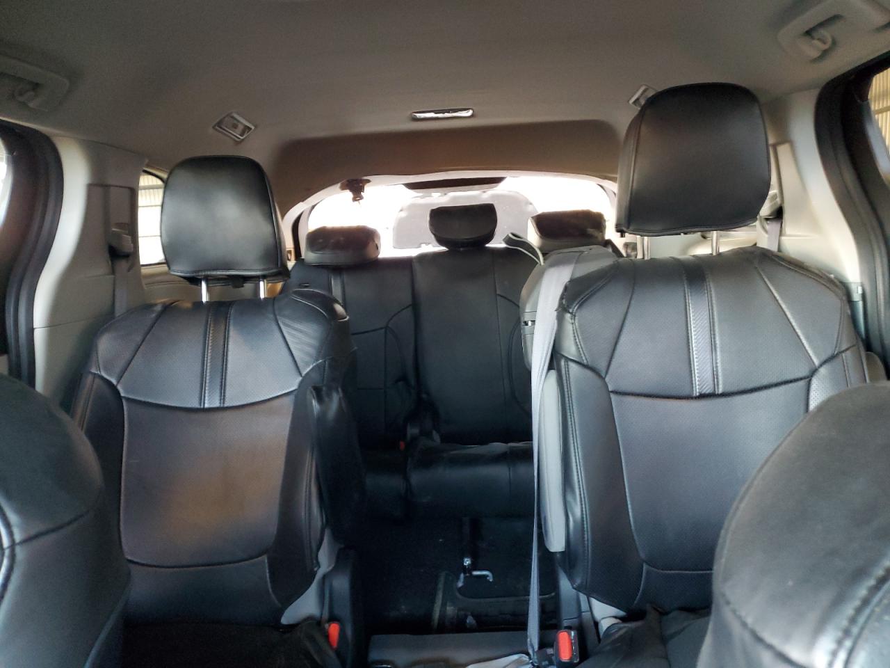 2022 TOYOTA SIENNA LE VIN:5TDKRKEC4NS117355