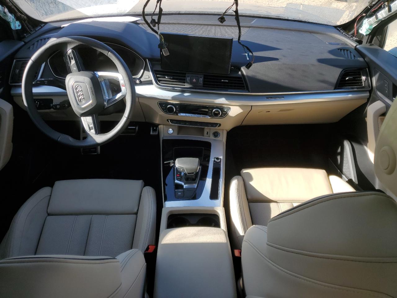 2024 AUDI Q5 PREMIUM PLUS 45 VIN:WA1EAAFY8R2033880