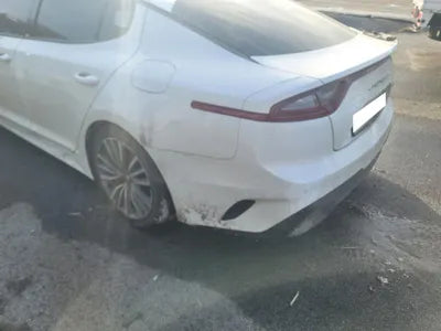 2018 Kia Stinger KNAE351BDJS032549 VIN:KNAE351BDJS032549