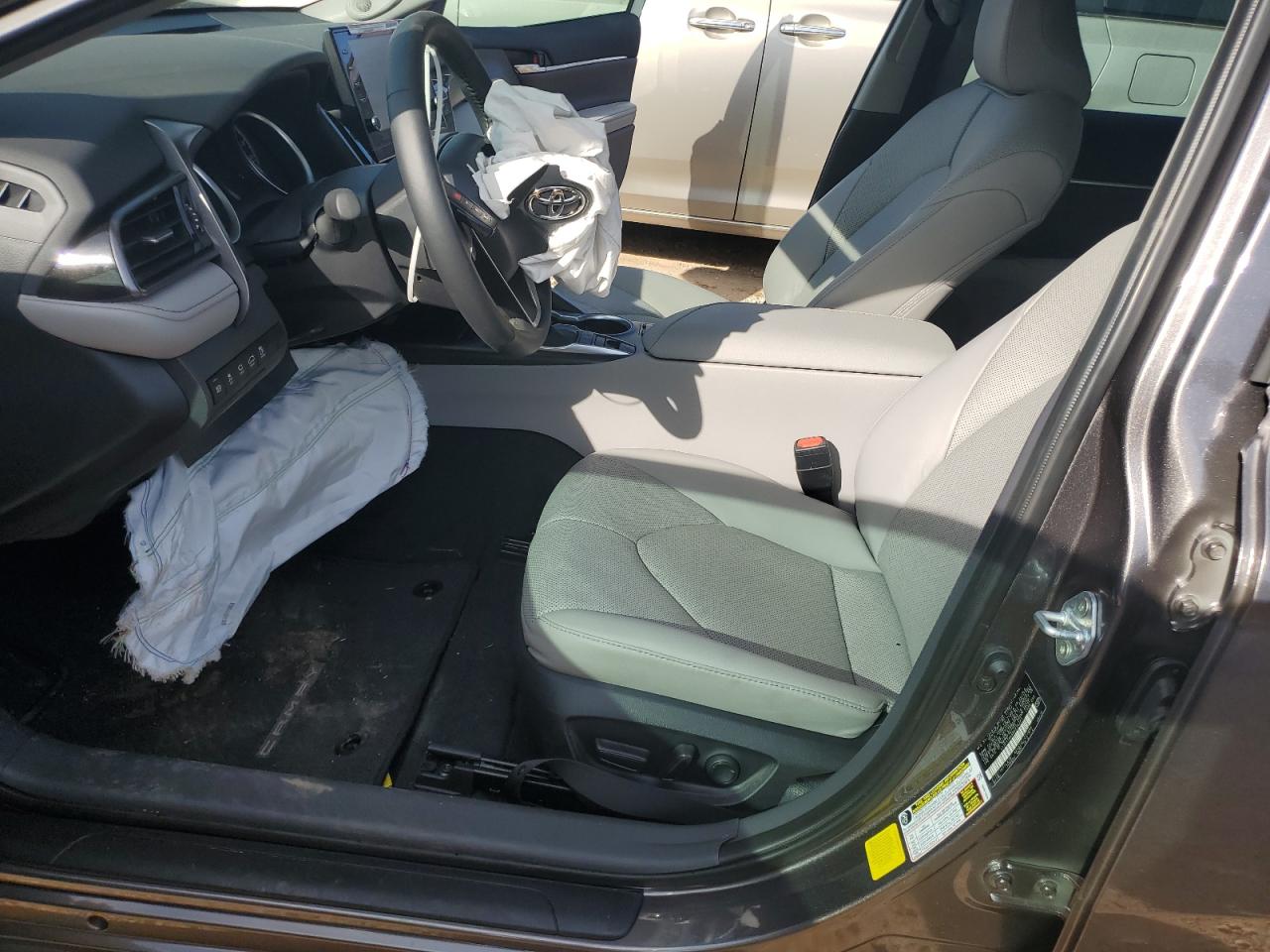 2024 TOYOTA CAMRY XLE VIN:4T1F11AK8RU216371