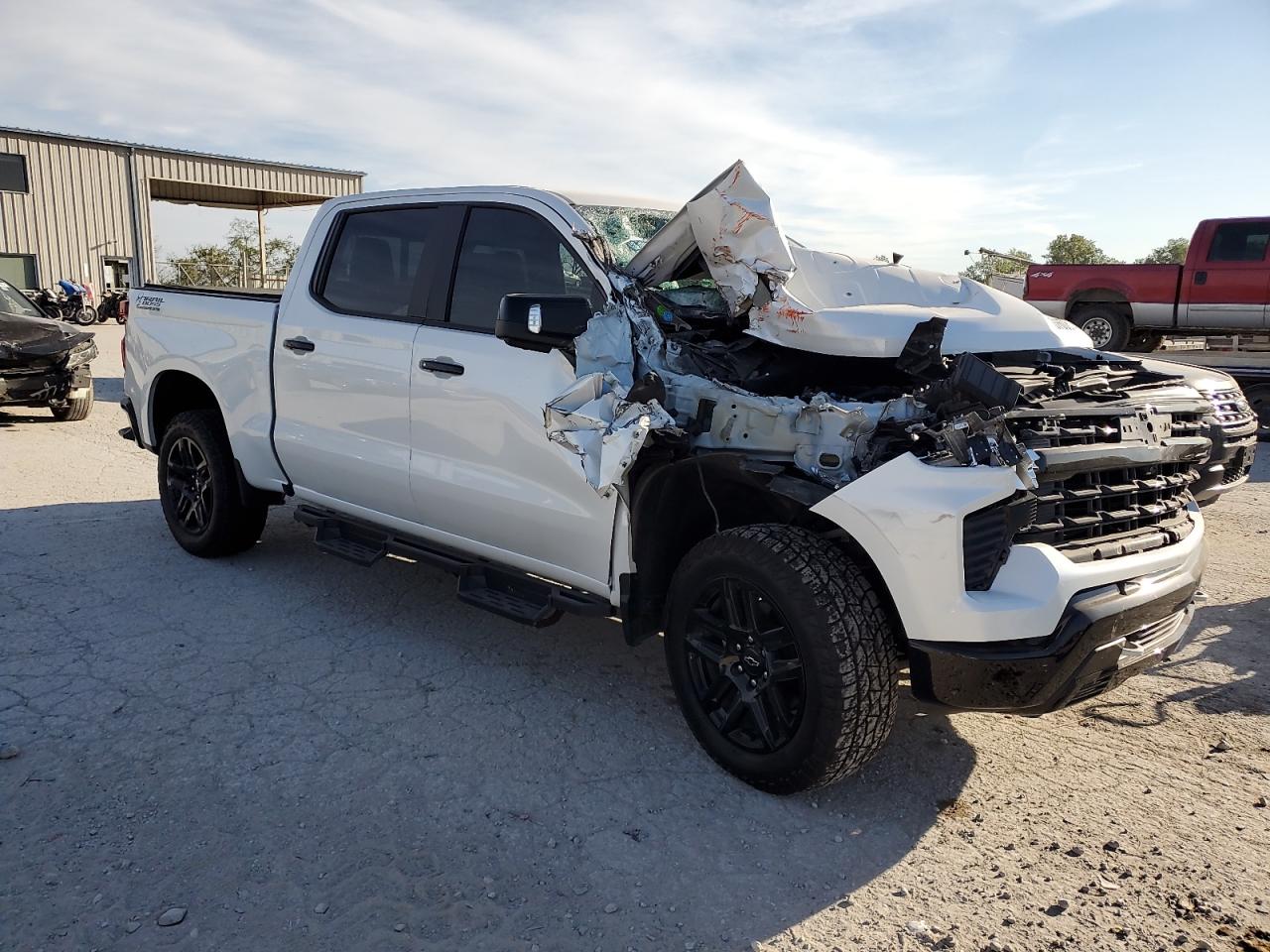 2022 CHEVROLET SILVERADO K1500 LT TRAIL BOSS VIN:3GCUDFEL2NG661169