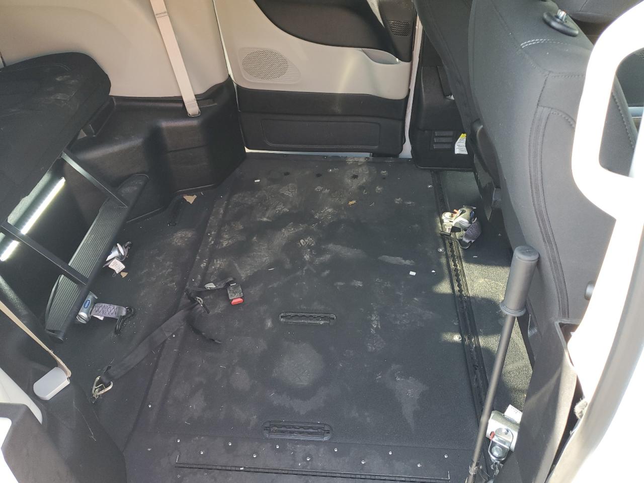 2022 CHRYSLER VOYAGER LX VIN:2C4RC1CG0NR163421