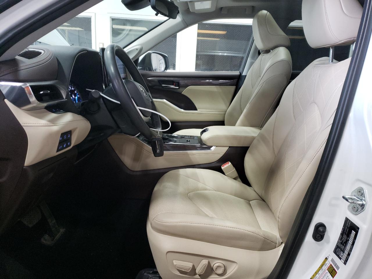 2022 TOYOTA HIGHLANDER HYBRID PLATINUM VIN:5TDEBRCH9NS70980