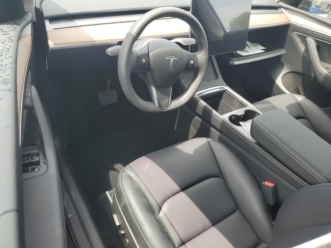 2024 TESLA MODEL Y  VIN:7SAYGDED1RF016470