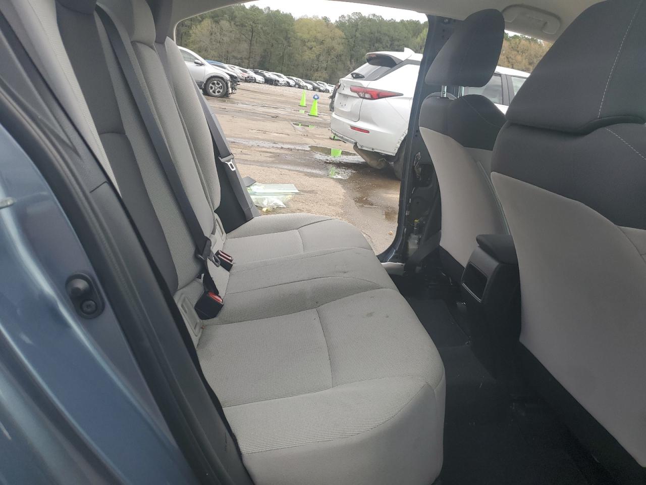 2022 TOYOTA COROLLA LE VIN:5YFEPMAE0NP321228