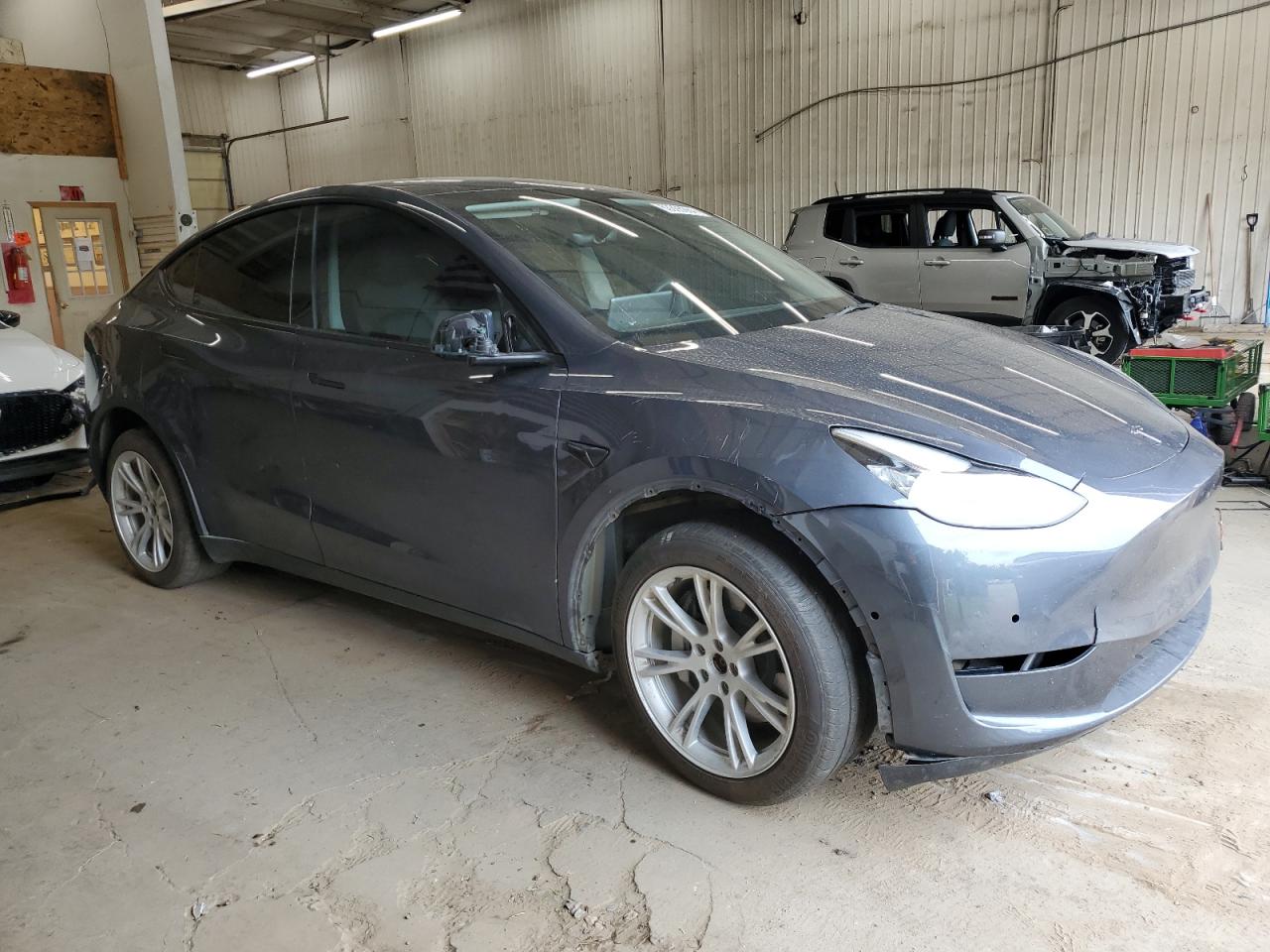 2022 TESLA MODEL Y  VIN:7SAYGDEE5NA005715