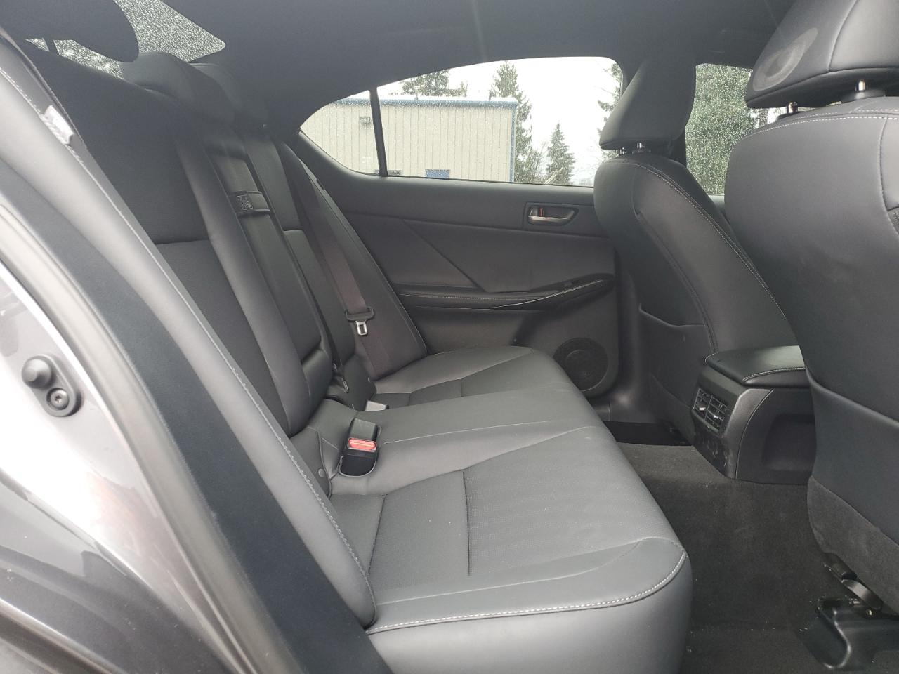 2024 LEXUS IS 300 VIN:JTHBA1D24R5130885
