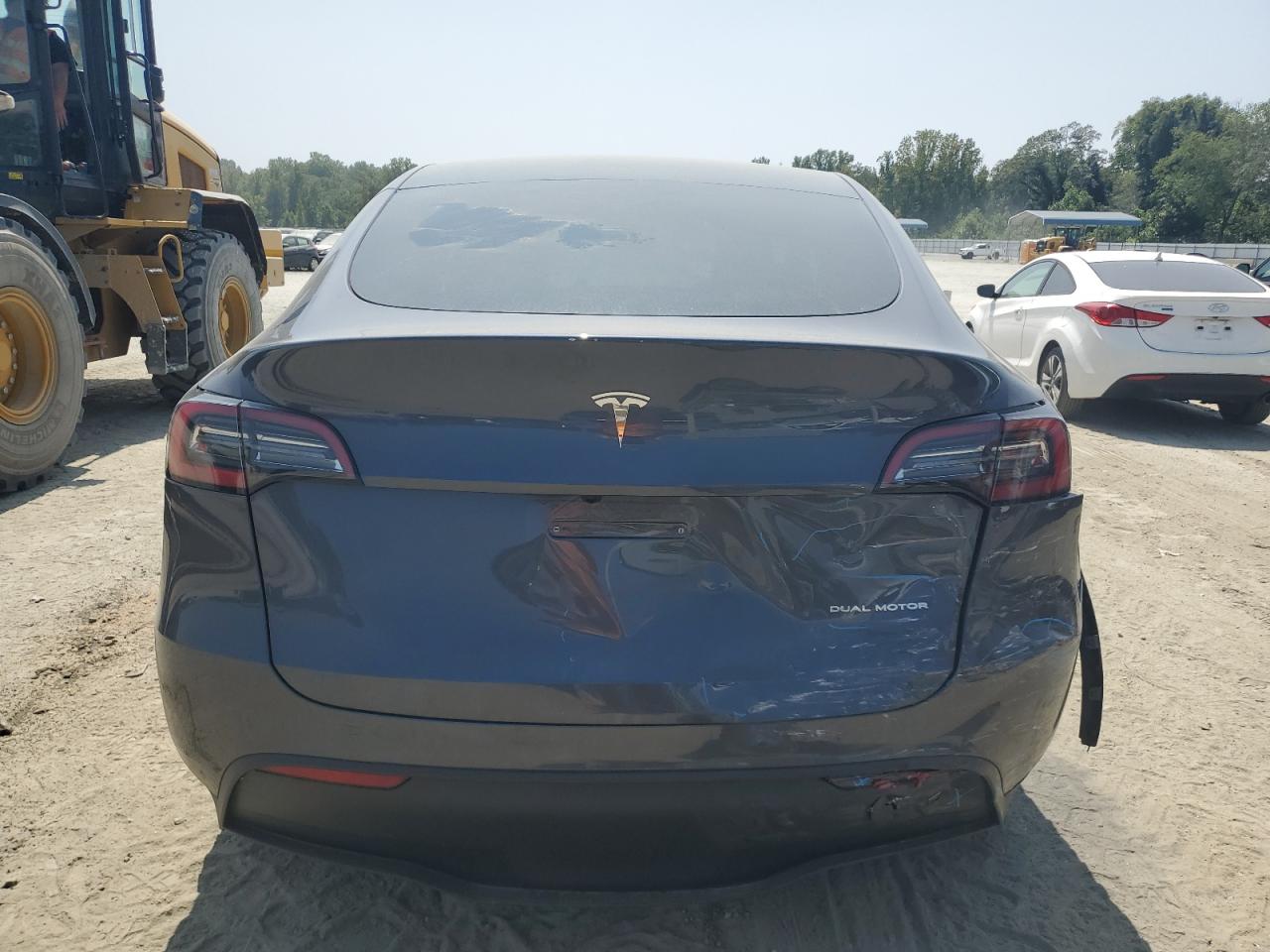 2023 TESLA MODEL Y  VIN:7SAYGDEEXPF880570