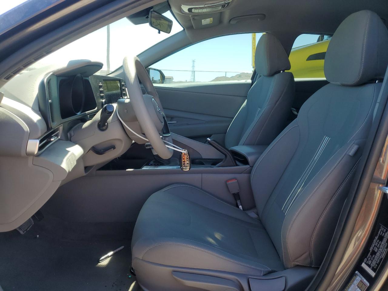 2022 HYUNDAI ELANTRA SEL VIN:5NPLM4AG7NH070609
