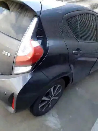 2018 Toyota Prius C JTDKDTB33J1610329 VIN:JTDKDTB33J1610329