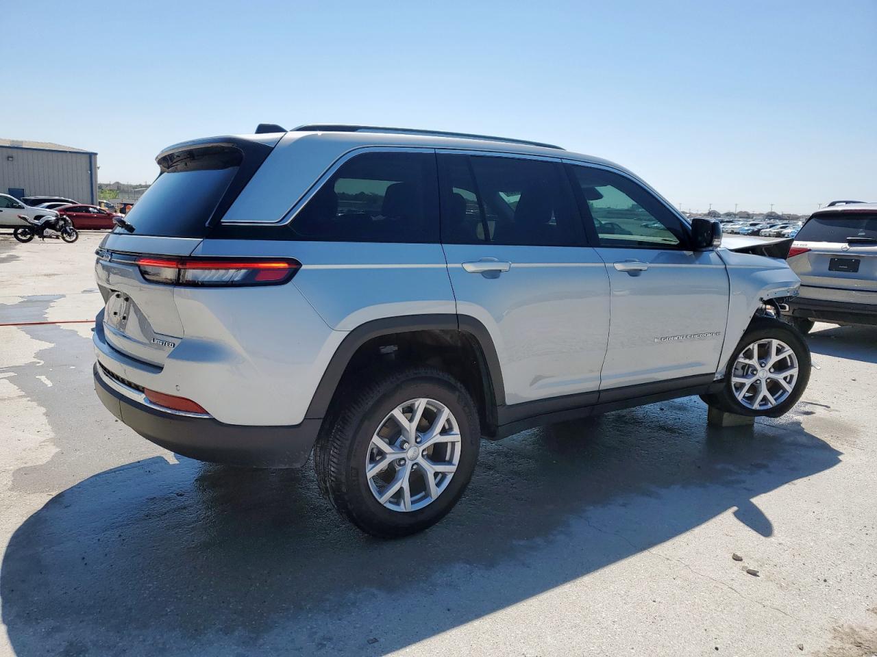 2022 JEEP GRAND CHEROKEE LIMITED VIN:1C4RJGBG1N8570458