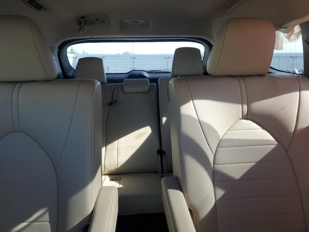 2022 TOYOTA HIGHLANDER XLE VIN:5TDHZRBH1NS228013