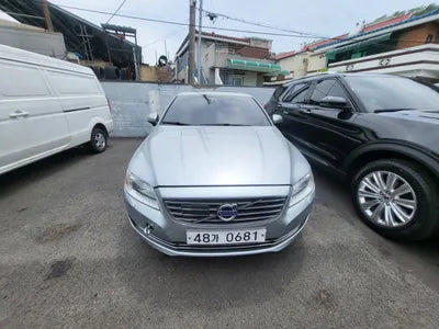 2016 Volvo S80 VIN: