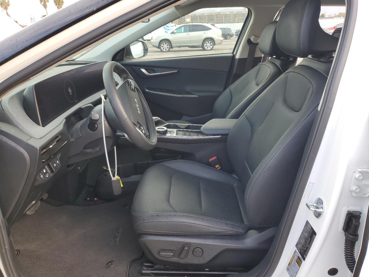 2022 KIA EV6 LIGHT VIN:KNDC3DLC0N5055138
