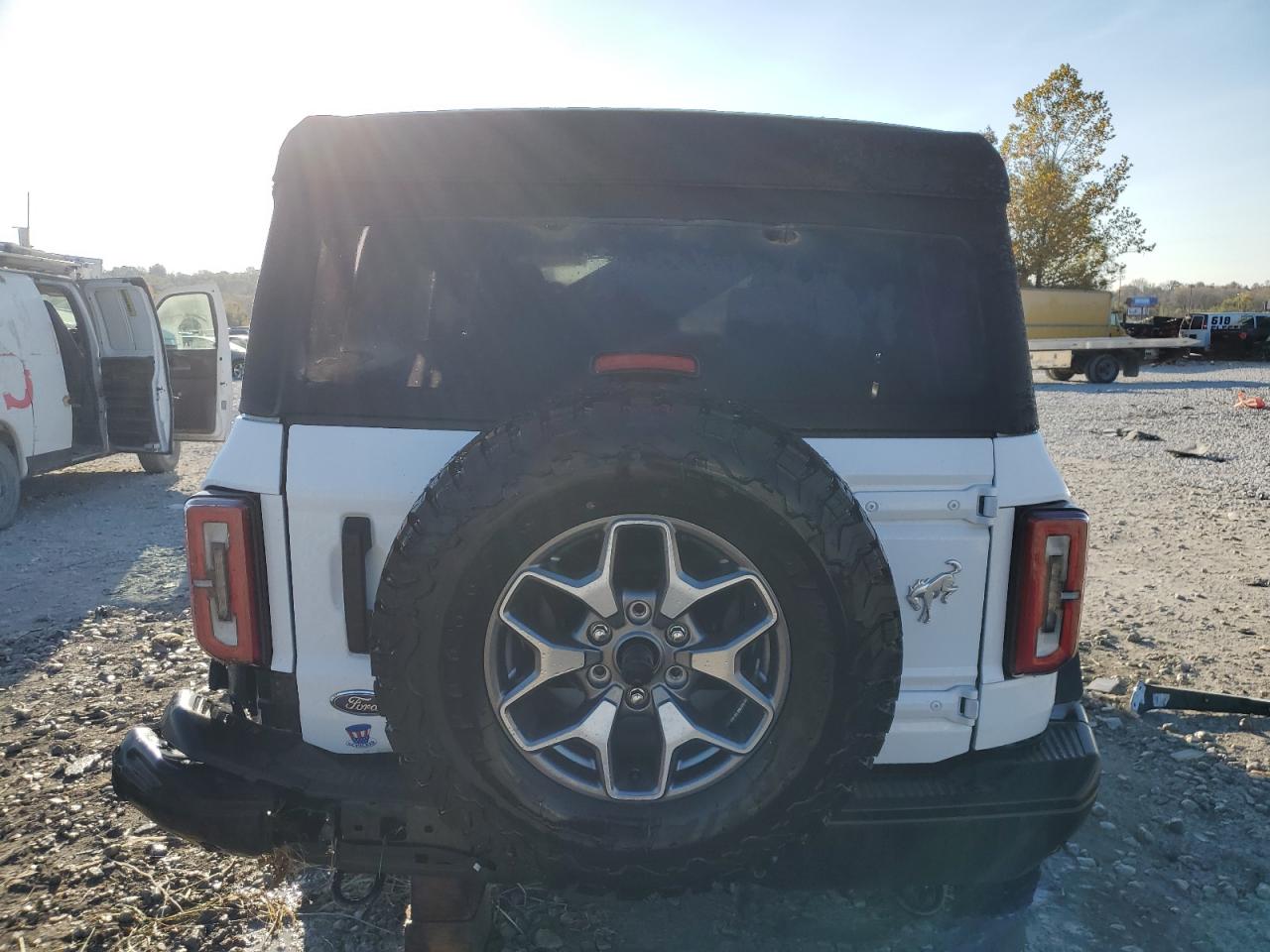 2023 FORD BRONCO BASE VIN:1FMEE5DP8PLB63284