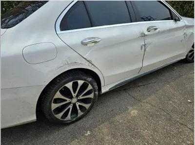 2017 Mercedes-Benz C 220 VIN: