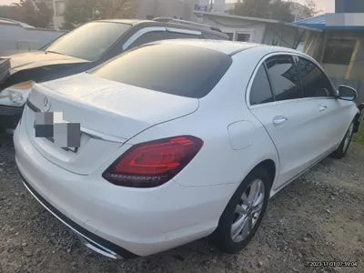 2019 Mercedes-Benz C 220 VIN: