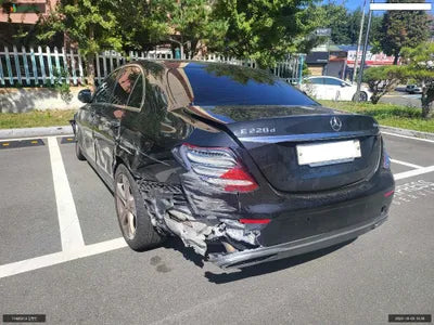 2017 Mercedes-Benz E 220 WDDZF0FB0HA191106 VIN:WDDZF0FB0HA191106