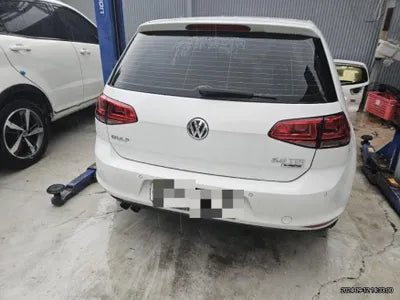2016 Volkswagen Golf VIN: