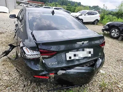 2016 Genesis G80 VIN: