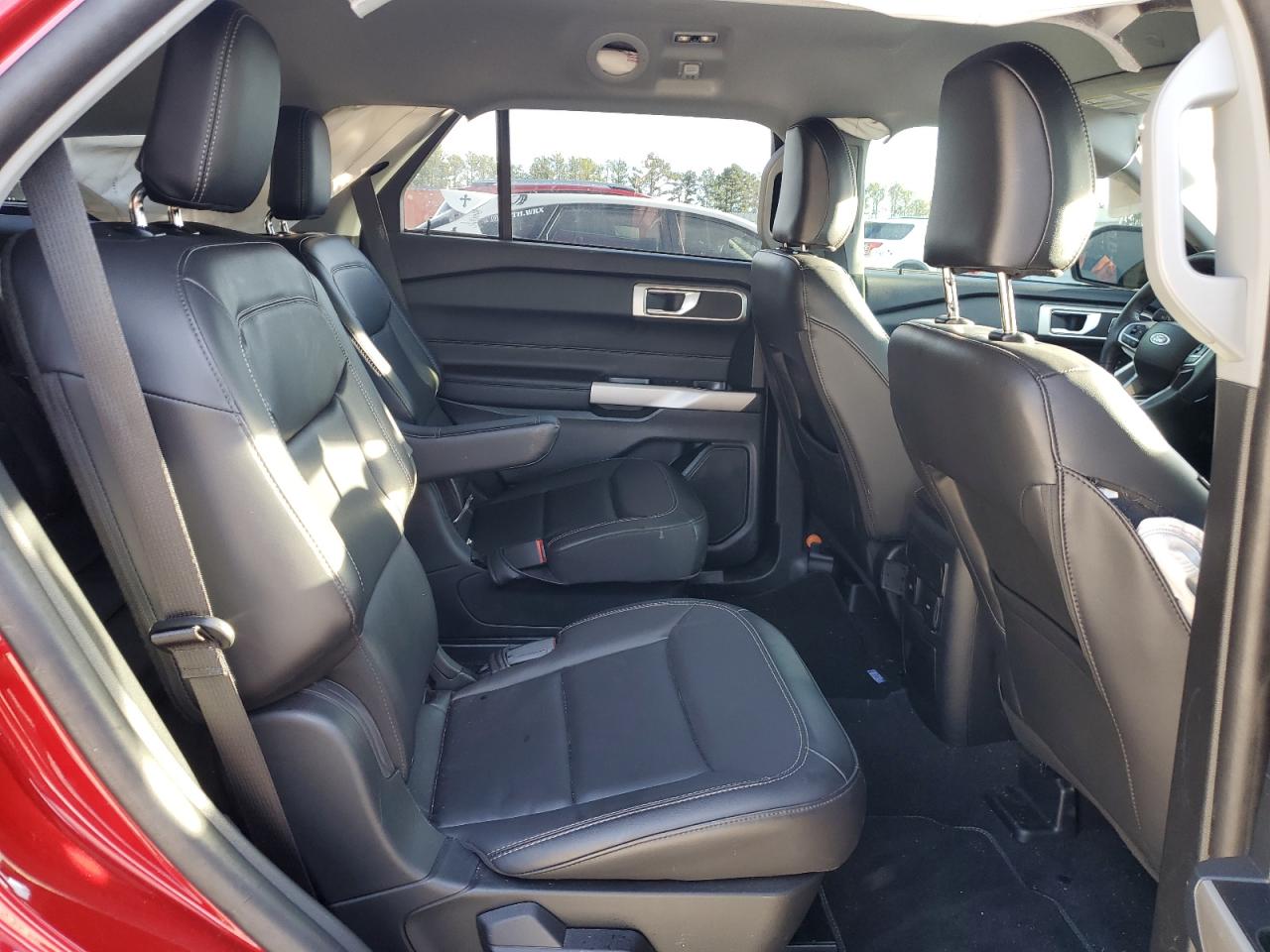 2023 FORD EXPLORER XLT VIN:1FMSK7DH7PGB89285