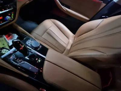 2018 BMW 520 VIN: