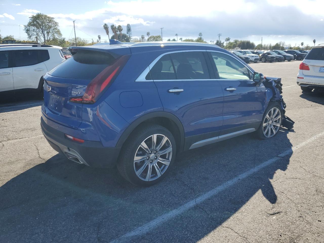 2023 CADILLAC XT4 PREMIUM LUXURY VIN:1GYFZDR44PF206176