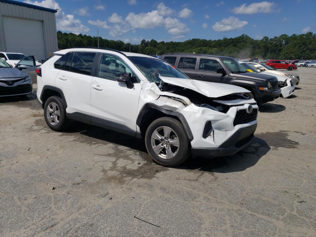 2023 TOYOTA RAV4 XLE VIN:2T3W1RFV3PW248604