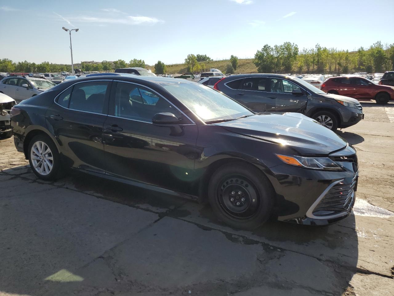 2022 TOYOTA CAMRY LE VIN:4T1C11AK6NU672771