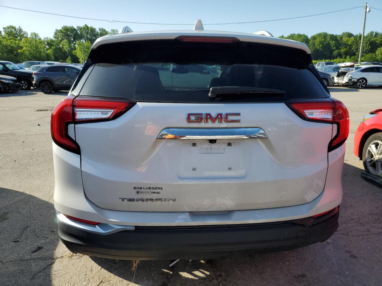 2022 GMC TERRAIN SLT VIN:3GKALPEV5NL117791