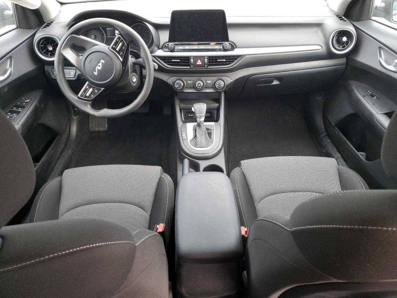 2023 KIA FORTE LX VIN:3KPF24AD0PE653460