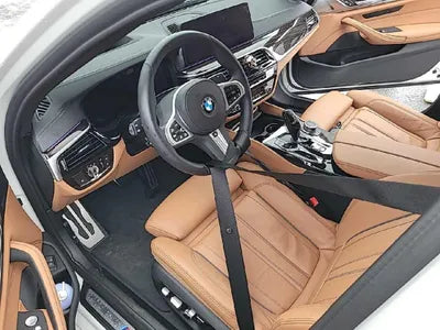 2022 BMW 520 VIN: